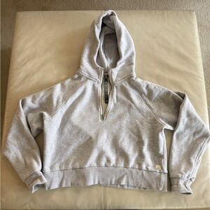Vuori Light Gray Women's Quarter-Zip Hoodie